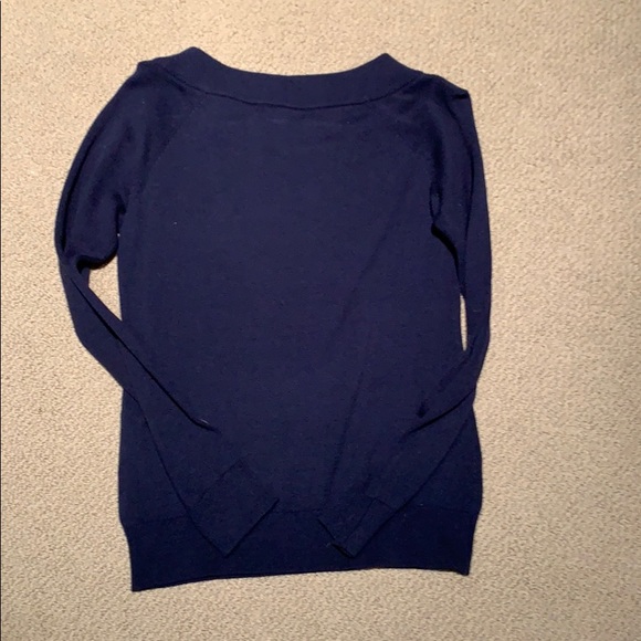 Navy Blue sweater - Picture 3 of 3
